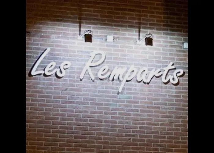 Les Remparts מלון